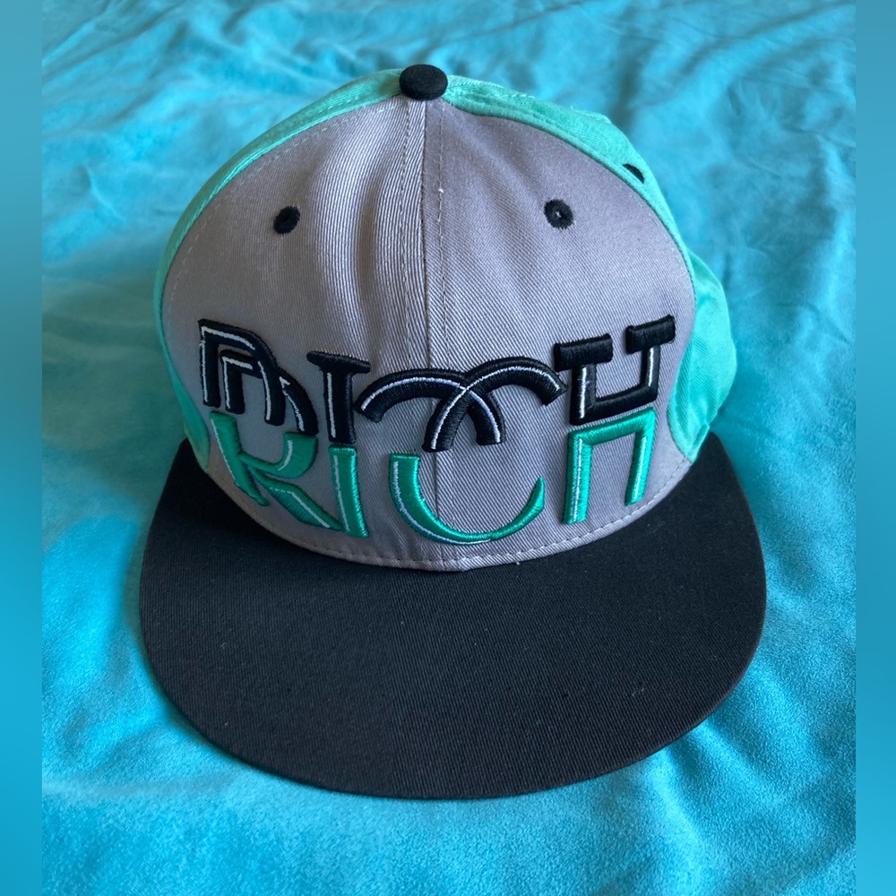 Rich Life Gray, Teal & Black Men's SnapBack Embroidered Cap. EUC